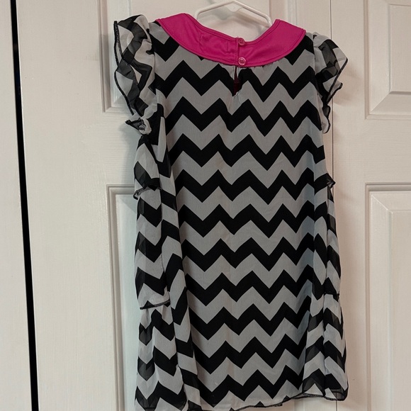 George Black and Pink Chevron Blouse - Picture 6 of 6